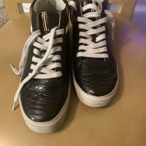 Black Women’s ShuShop Sneakers